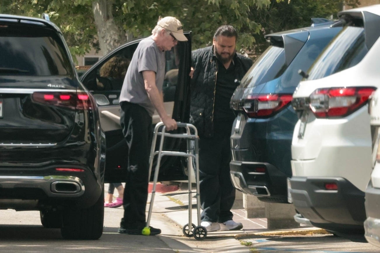 David Hasselhoff using a walker in Los Angeles on April 22