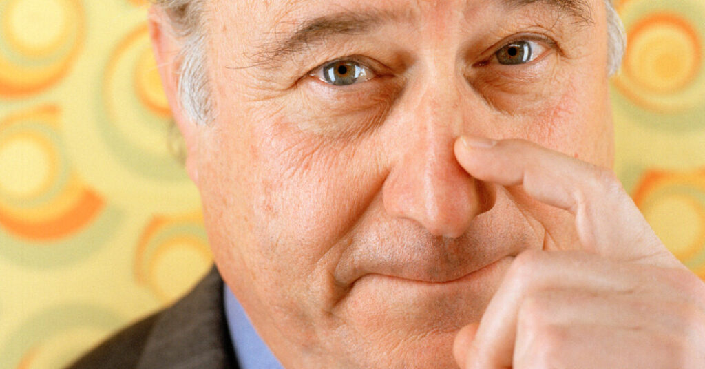 Fred Drasner, a Feisty Leader of The Daily News, Is Dead at 83