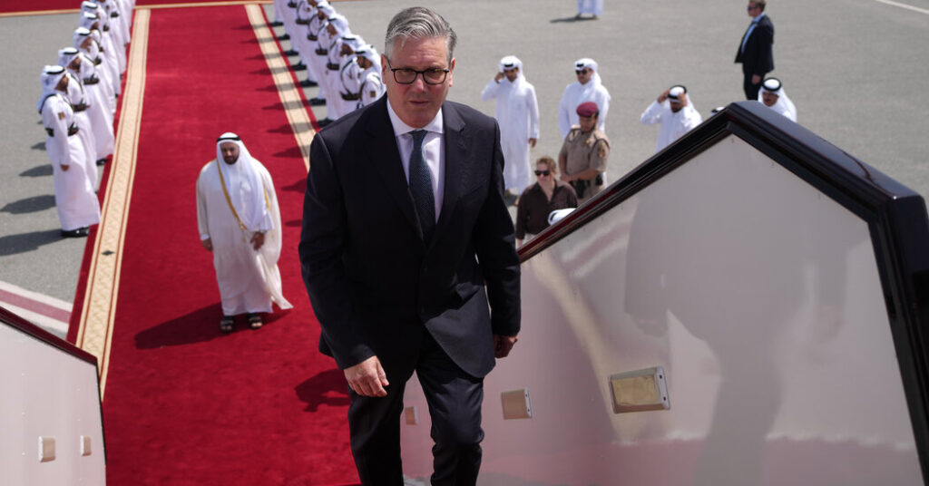 ‘I’m Fed Up.’ Frustrated With Trump, Starmer Embraces Other Allies.