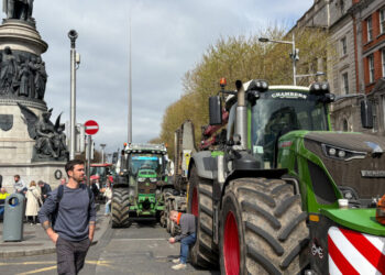 Fuel Protests Cause Transport Chaos in Ireland as Iran War Spikes Prices
