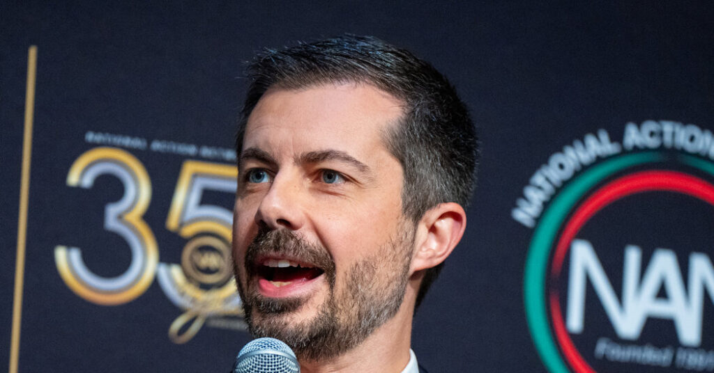 Potential Democratic 2028 Candidates Condemn Trump’s ‘War of Choice’ in Iran