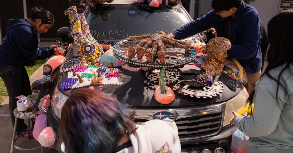 In Houston, One Person’s Trashed Car Becomes Everyone’s Treasure