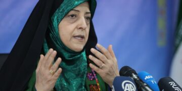 U.S. Moves to Deport Son of Prominent Figure in Iranian Revolution