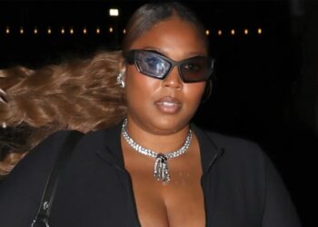 Lizzo excused from jury duty in Los Angeles over her anti-ICE views