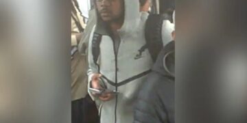 Good Samaritan slashed in face while trying to break up fight on NYC train: cops, sources