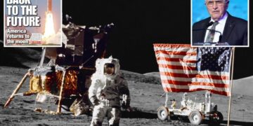 Last man on moon, Apollo 17’s Jack Schmitt, reveals secret hidden in lunar dust that could spur space-travel boon
