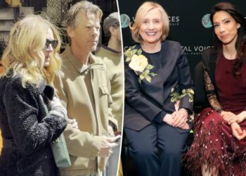 Huma Abedin and Hillary Clinton unite for a cause, Julia Roberts has a Broadway date night and more sightings