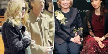 Huma Abedin and Hillary Clinton unite for a cause, Julia Roberts has a Broadway date night and more sightings