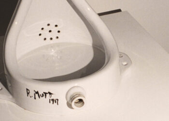 A Brief History of 4 Urinals