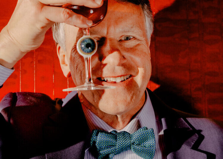 Presto! In Chicago, a High-End Magic Palace Appears