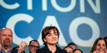 Former Economy Minister Is Chosen as Quebec Premier Ahead of Elections