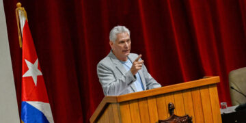 Cuba’s President Projects Defiance in Standoff With the U.S.