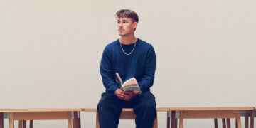 A Very Old-Fashioned Novel Has Made a Star Out of a Very Young Writer