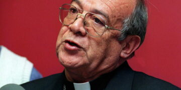 Mario Ríos Montt, Prelate and Brother of Genocidal General, Dies at 94