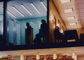 From a Wedding to a School in 90 Seconds: Backstage Magic at the Met