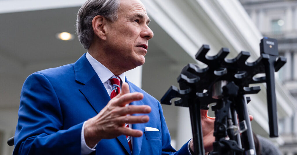 Texas Governor Threatens to Cut $110 Million From Houston Police Over ICE