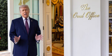 Trump’s Attacks on Pope Leo Create Fresh Midterm Headaches for G.O.P.