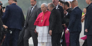 Pope Leo, Hours After Trump Criticism, Says He Has ‘No Fear’