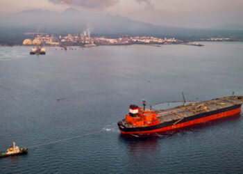 Russian Oil Revenues Nearly Doubled in March