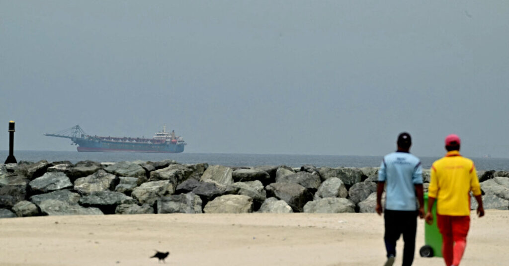 State of U.S. Blockade Is Unclear as Some Ships Transit Strait of Hormuz