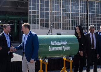 Trump Officials Pledge Swift Completion of Controversial Gas Pipeline