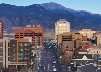 A Divided America Processes a War That Trump Has Scarcely Explained