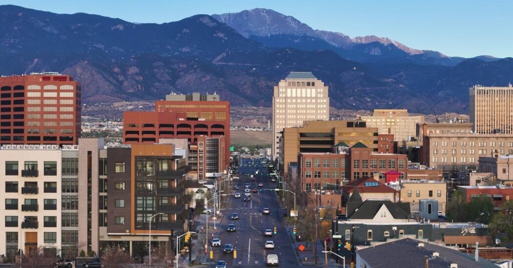 A Divided America Processes a War That Trump Has Scarcely Explained