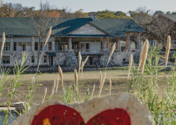 Tears and Testimony as Camp Mystic Reckons With Its Flood Response