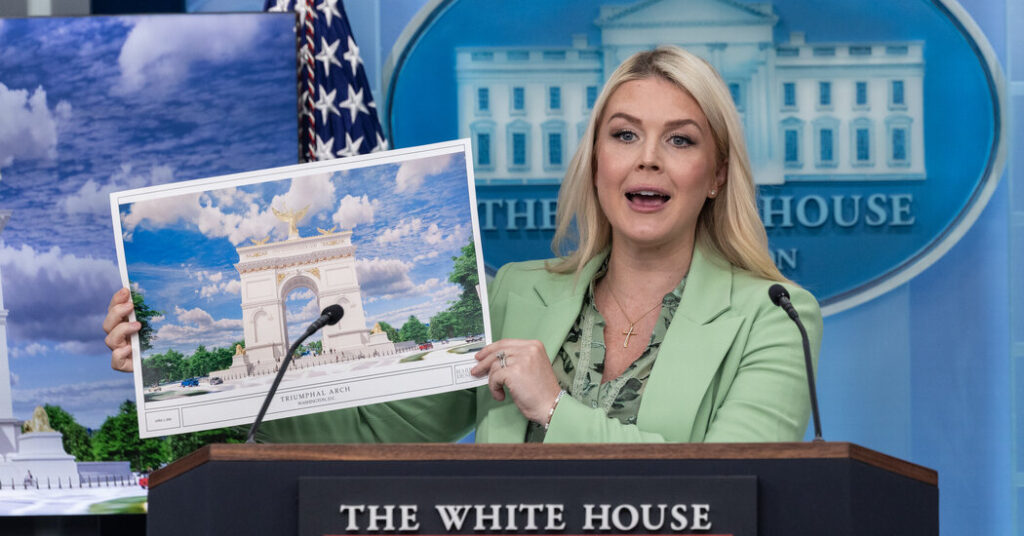 Trump’s ‘Triumphal Arch’ Draws Backlash, Even From an Expert Who Proposed It