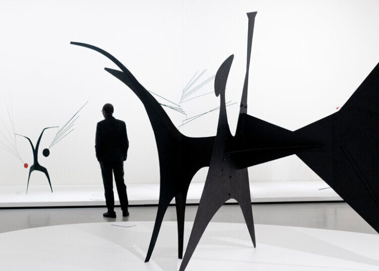 A Sculptor’s Life, in Constant Motion