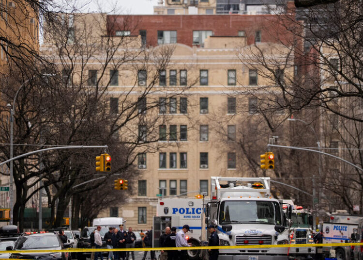 2 Men Plead Not Guilty to Supporting ISIS in Gracie Mansion Attack