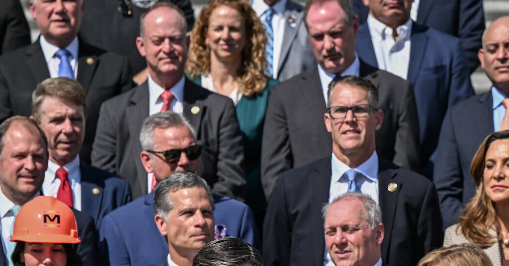 Can Trump and Republicans Get Back on Message on the Economy?