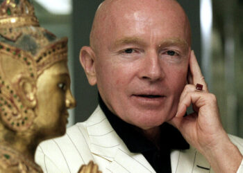 Mark Mobius, Pioneering Investor in Emerging Markets, Dies at 89