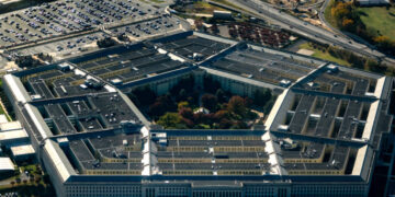 Pentagon Seeks Help From Ford and G.M.