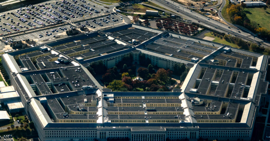 Pentagon Seeks Help From Ford and G.M.