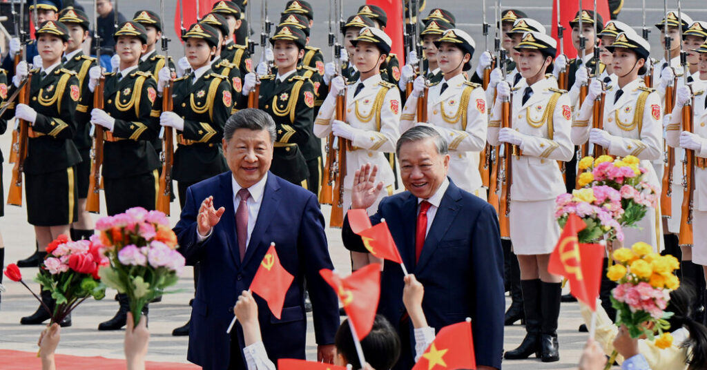Xi Courts Vietnam With His Authoritarian Vision of Security