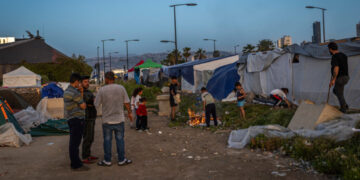 Israel and Lebanon Reach Deal on a 10-Day Cease-Fire