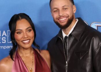 Warren Buffett revives his legendary charity lunch auction—this time with Stephen Curry. His last one raised $19 million