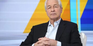 Jamie Dimon, office-work champion, vows his anti-remote culture ‘would crush you.’ The economy’s top talent begs to differ