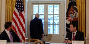 GOP lawmakers want nothing to do with Trump’s ballroom chaos: report