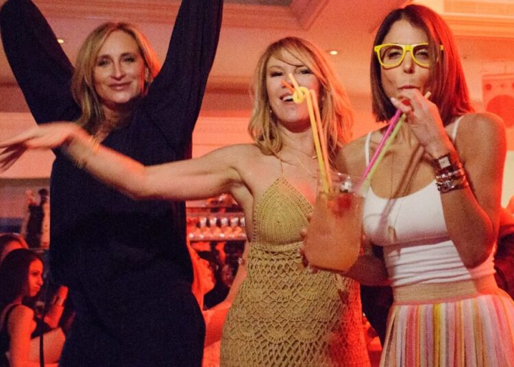 ‘RHONY’ stars Bethenny Frankel, Ramona Singer and Sonja Morgan spotted together in Paris for secret project