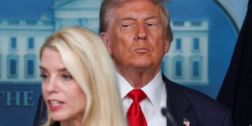 Ex-prosecutor predicts ‘heated’ confirmation and ‘uphill battle’ for Pam Bondi replacement