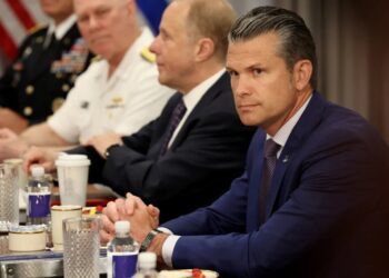 Senator speculates Hegseth is purging military officials due to disagreements over Iran