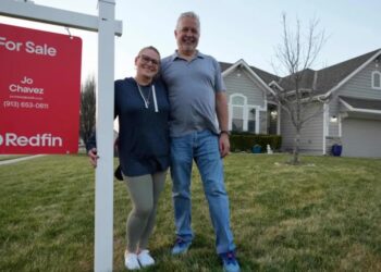 In this buyer’s market, one home seller took an offer $10,000 below asking price, covered $5,000 in closing costs, and paid for $12,000 in repairs