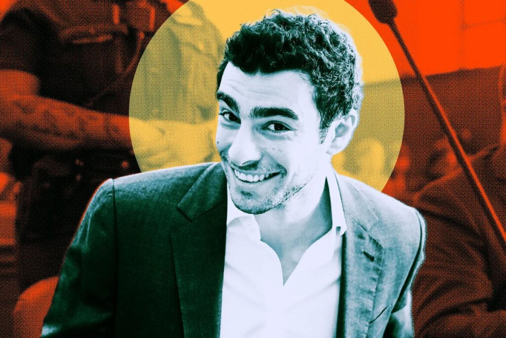 CEO Says He’s Giving Employees a $1.5 Million Bonus So He Doesn’t Get Shot in the Street by a Luigi-Like Killer