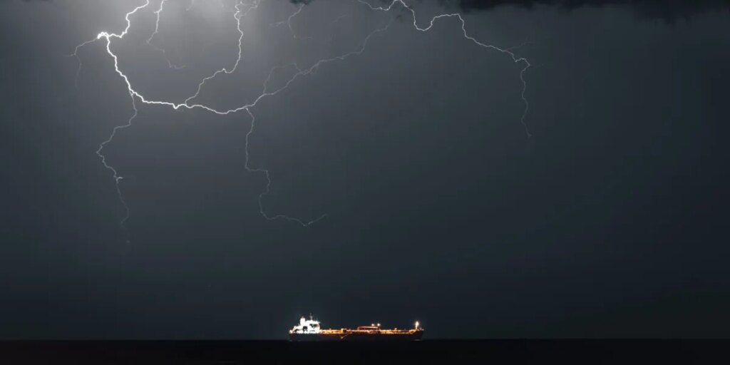 Iran says Iraqi ships are allowed to use Strait of Hormuz