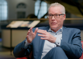 Delta started sharing profits with its 100,000 employees two decades ago. CEO Ed Bastian says shareholders love it