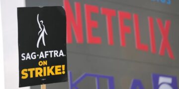 Screenwriters union and Hollywood studios reach a surprise deal after just 3 weeks of talks that’s longer than typical agreements