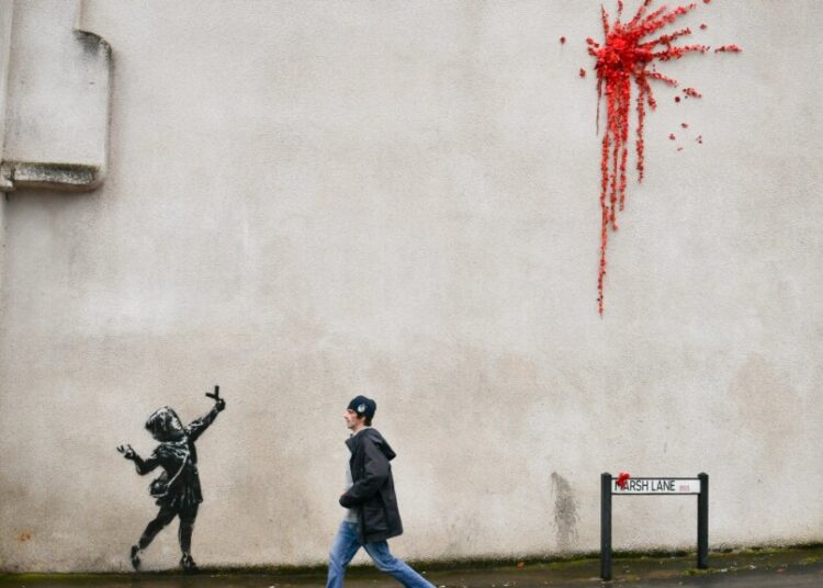 Artists Should Be Allowed to Remain Anonymous