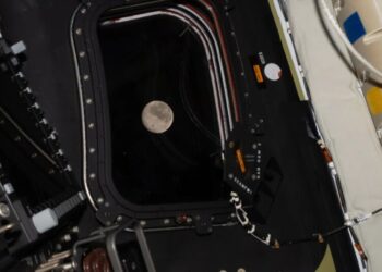 The Moon Astronauts Just Broke the Record for the Farthest Any Human Has Ever Traveled From Earth